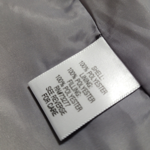 Croft & Barrow Quilted Vest Size L Grey Puffer Pockets Outdoor Casual Muted - Picture 7 of 7